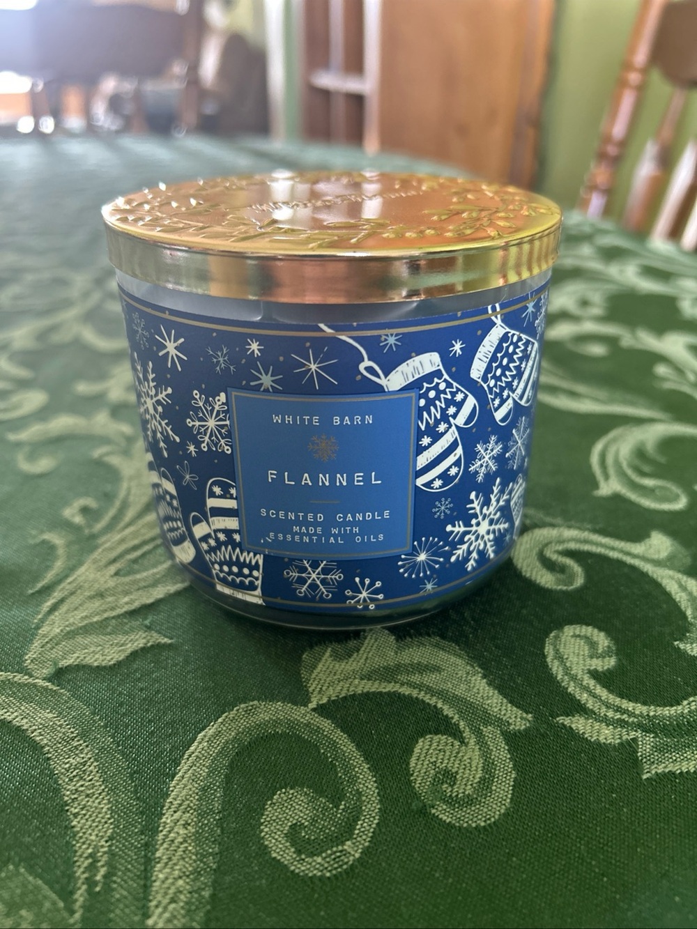 Bath & Body works White Barn Flannel Scented 3 wick Candle